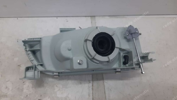 Toyota Corolla Efsane Kasa Sol Far Lambası 811501E440  HP YS YP (İG-120)