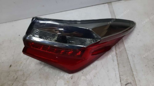 Toyota Corolla Dış Sağ Stop Lambası 81550-02A80 HP YS YP (İH-120)