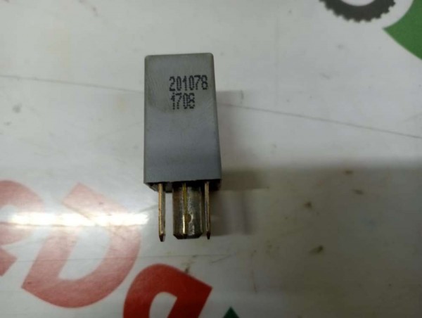 Renault Megane Kangoo Clio Twingo Dacia Nissan 12V 20 / 10A Role YP [D-E-120]