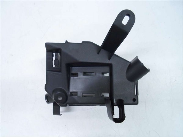 Renault Clio 2 Röle Kutusu Alt Kısım Orjinal YP (BA-110)