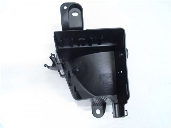 Dacia Logan Sandero Sigorta Kutusu Orjinal YP (BA-110)