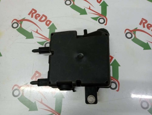 Renault Megane 3 Fluence Laguna 3 Latitude Role Sigorta Kutusu A.Ü. YP (BA-110)