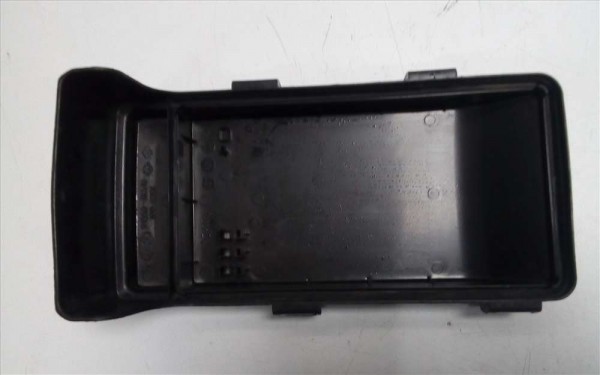 HYUNDAİ SONATA MOTOR İÇİ SİGORTA VE ROLE KAPAĞI 91950-3K510 CP [BA-110]