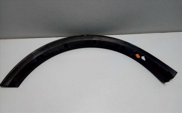 Dacia Sandero 2 Stepway Sağ Ön Çamurluk Süs Bandı Çamurluk Koruma Dodik CP