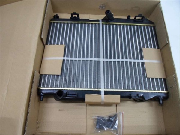 Ford Fiesta Diesel Motor Su Radyatörü 8V51-8005-D YS YP [ID-130]