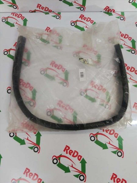 Dacia Logan Sandero Sağ Ön Kapı Üst Fitili Orjinal 8200773272 YP (F2)