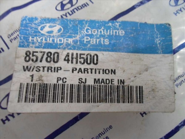 Hyundai H1 Starex Arka ara Bölme Cam Fitili 85780-4H500 YP (F3)