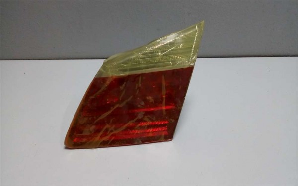 HYUNDAİ GENESİS ARKA SAĞ İÇ STOP LAMBASI AMBALAJSIZ ÜRÜN 924043M YP [F-B-120]