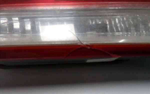 HYUNDAİ İ40 SAĞ ARKA İÇ STOP LAMBASI 92404-3Z300 HP CP [F-B120]