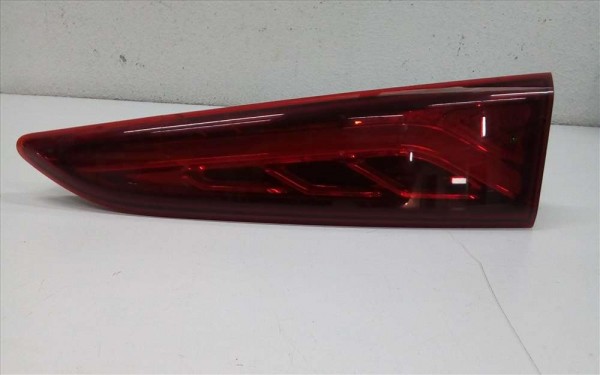 Hyundai Kona Sağ İç Stop Lambası LED 92404-J9100 CAM ÇATLAK CP HP [F-B-120]