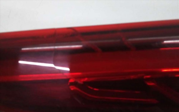 Hyundai Kona Sağ İç Stop Lambası LED 92404-J9100 CAM ÇATLAK CP HP [F-B-120]