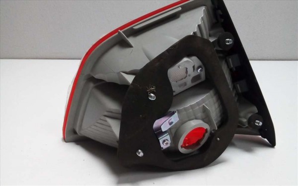 Hyundai İX55 Arka Sağ İç Stop Lambası Ambalajsız Ürün 92406-2Y000 Orjinal YP [F-B-120]