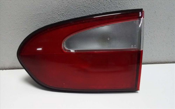 HYUNDAİ H1 SAĞ ARKA İÇ STOP LAMBASI AMBALAJSIZ ÜRÜN YP	[F-B-120]