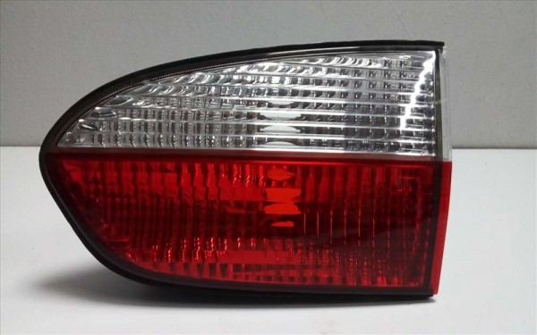 HYUNDAİ H1 STAREX ARKA SAĞ İÇ STOP LAMBASI CP HP [F-B-120]