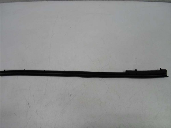 Renault Captur Sol Ön Kapı Toz Lastiği Orjinal YP (F1)