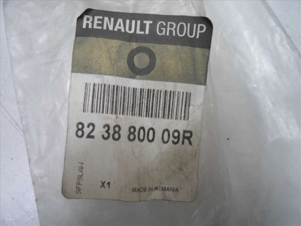 Dacia Duster Sağ Arka Kapı Toz Lastiği Fitili Orjinal 823880009R YP (F1)