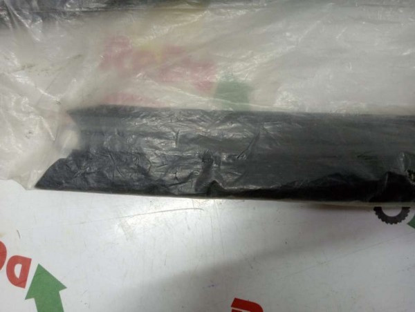 Renault Latitude Sağ Ön Cam Fitili Orjinal 803300018R YP (F3)