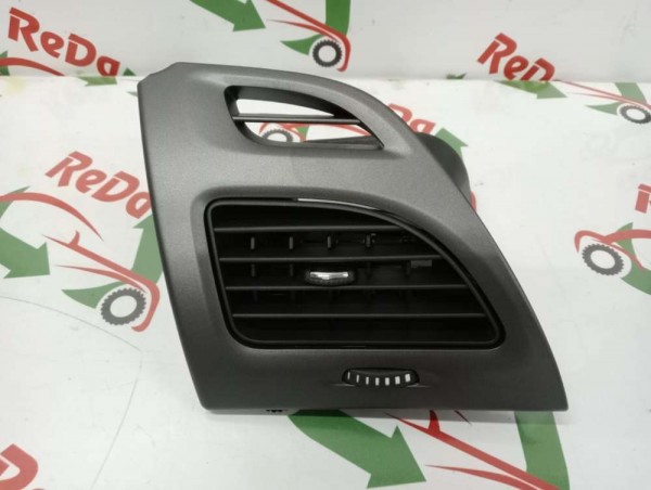 Renault Megane 3 Fluence Sol Havalandırma Izgarası YP [D-A-120]