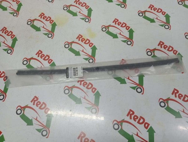 Renault Trafic 3 Sağ Ön Kapı Orta Fitili 768609843R YP (F1)