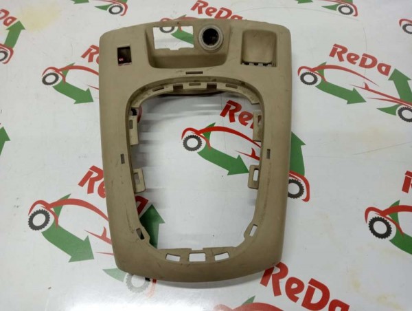 Renault Scenic 3 Orta Konsol Üst Parça Orjinal 969330001R 969330007R CP [C-A-120]