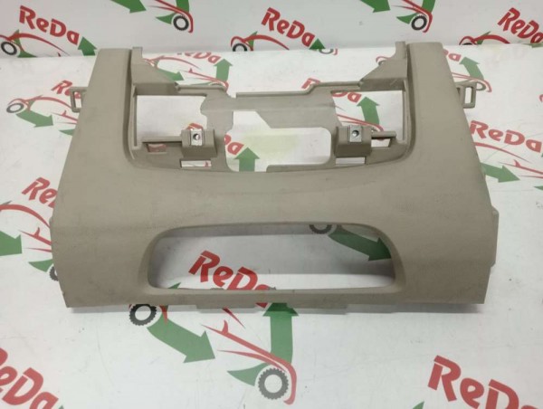 Renault Scenic 3 Torpido Alt Kaplama 681040001R CP [C-A-110]