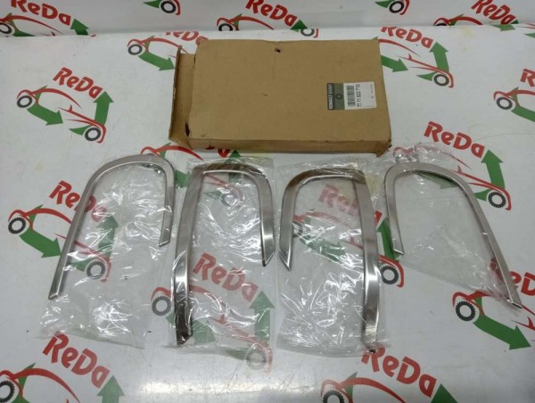 Dacia Duster Sis Far Arka Reflektör Nikelajı Krom Çerçevesi Takım Orjinal 7711823710 YP [C-B-130]