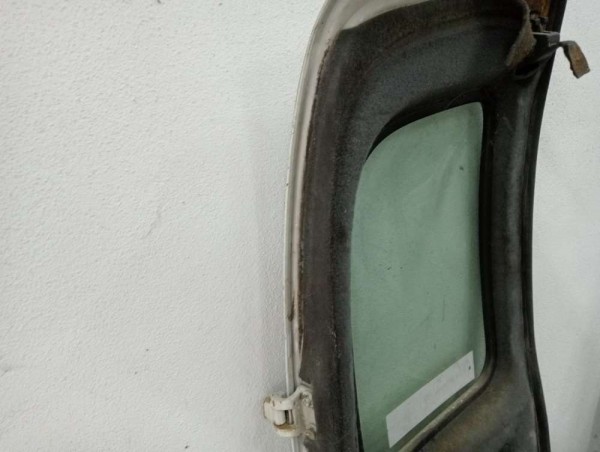 Renault Kangoo 1 Sağ Arka Bagaj Kapısı Kapağı CP