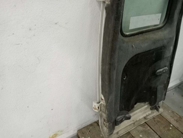 Renault Kangoo 1 Sağ Arka Bagaj Kapısı Kapağı CP