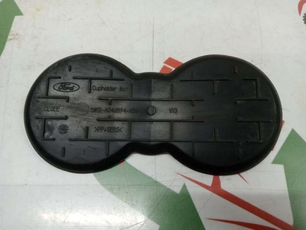 Ford Focus Orta Konsol Bardaklık Plastik Paspas BM51-A046B94-AB CP [C-A-120]