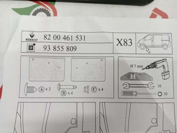 Renault Trafic 3 Ön Paçalık Sağ Sol Takım 8200461527 YP [D-C-130]