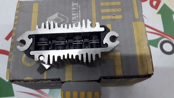 Renault R21 R25 Diyot Terminali Orj 7701030813 YP [D-E-120]