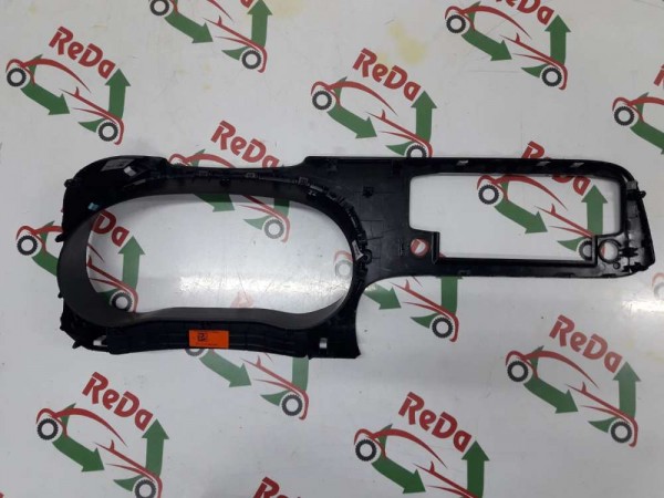 Hyundai İ10 Gösterge Paneli Çerçevesi RHD YP 84740-K7920 (GF-120)