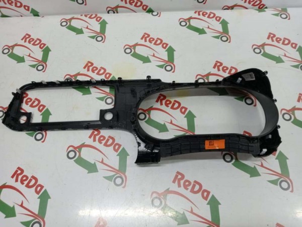 Hyundai İ10 Gösterge Paneli Çerçevesi SP YP 84740-K7010 (GF-120)