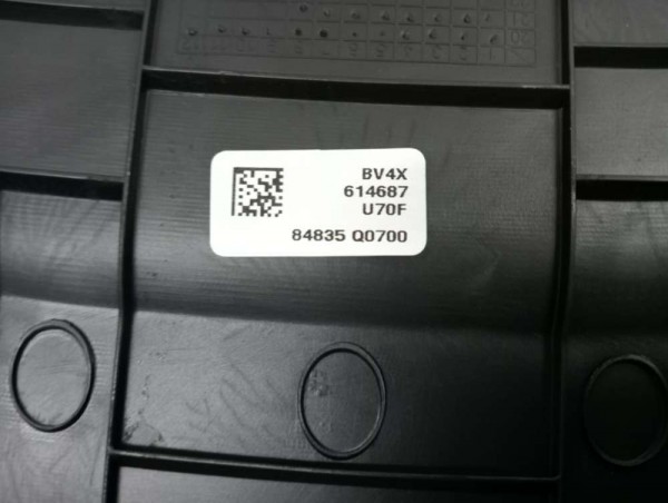 Hyundai İ20 Gösterge Paneli Üstü Şapka (Sağdan Direksiyon) RHD Orj 84835-Q0700 YP (GF-120)