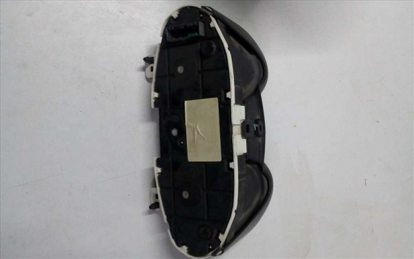 FORD FİESTA GÖSTERGE TABLOSU PANELİ KİLOMETRE SAATİ 8A6T-10849-CM VP8A6F-10849-CN CP (JA-120)