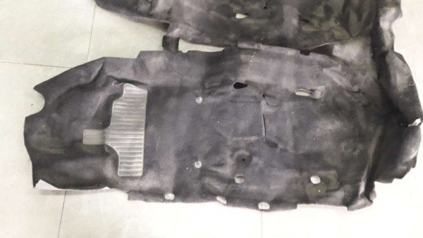 Renault Clio 4 Taban Halısı 749024904R CP