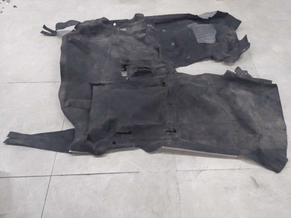 Dacia Sandero 2 Taban Halısı 749024357R CP