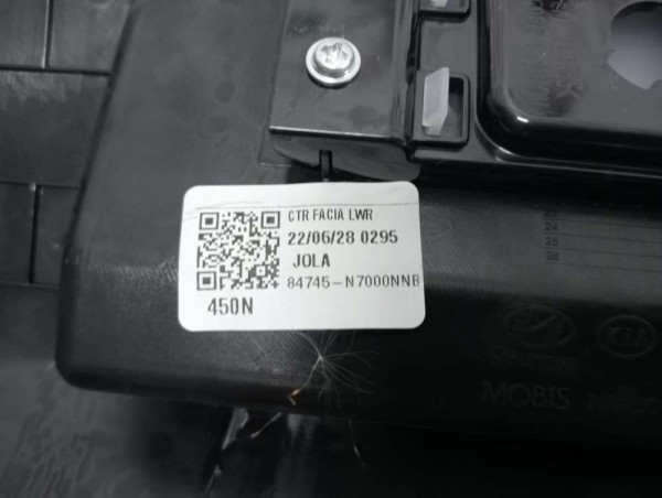 Hyundai Tucson Torpido Aydınlatma Kaplaması Döşeme 84745-N7000 SP YP [C-A-120]