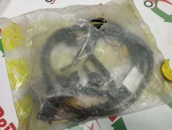 Renault R9 Spring Ön Sağ Kablo Demeti Orj 7702189555 YP