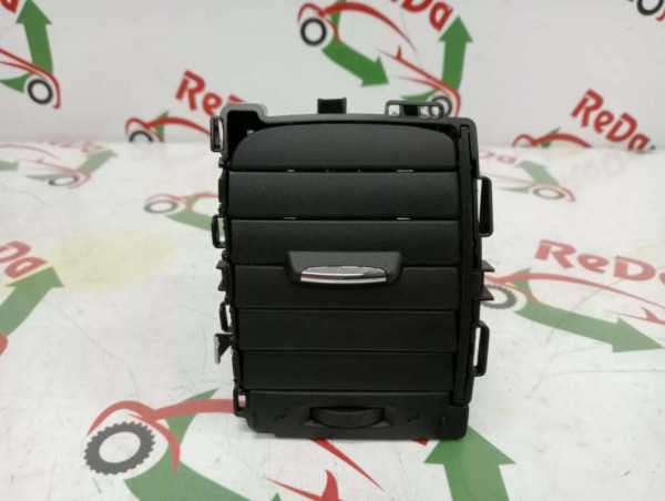 Renault Trafic 3 Orta Sol Havalandırma Izgarası 687512069R YP [D-A-120]