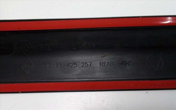 Renault Clio Symbol Thalia Yan Kapı Çıtaları Takım 7711425257 Orjinal YP