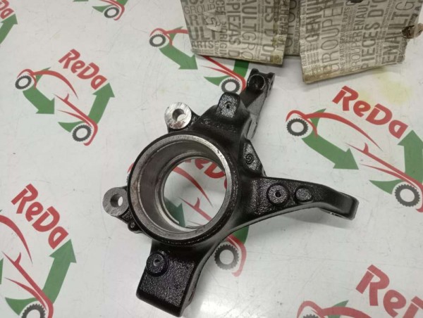 Renault Captur Sol Ön Aks Taşıyıcı 400156259R Orj YP (BH-120)