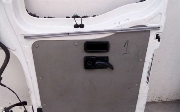 Renault Master 2 Sağ Arka Kapı 7751477914 CP