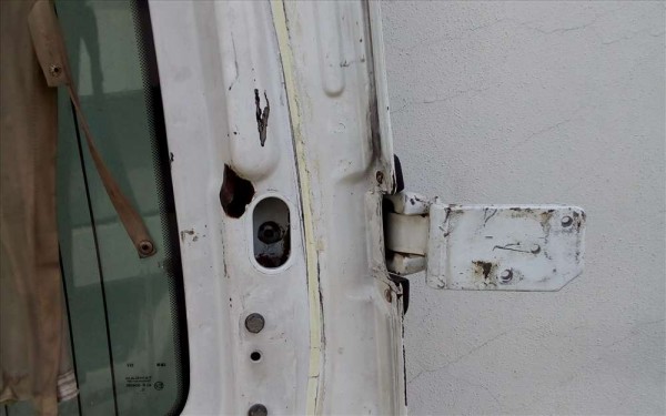 Renault Master 2 Sol arka kapı CP