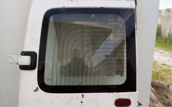 Renault Master 2 Sol arka kapı CP