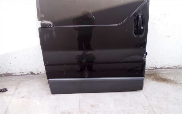 Renault Trafic sürgülü Sağ Yan kapı 7751472221 CP