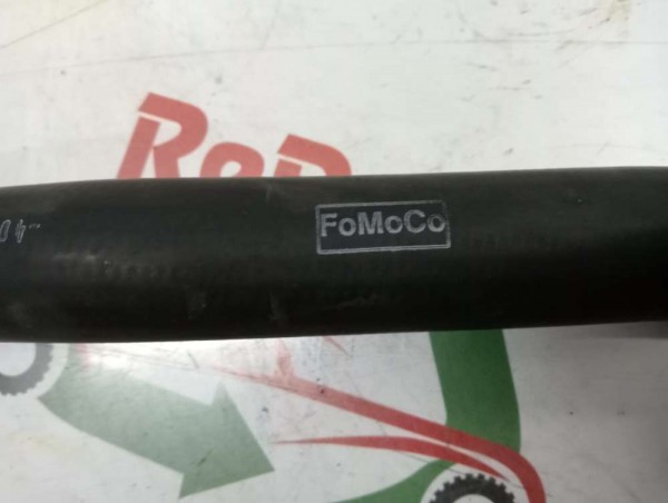 Ford Focus 2 C-Max 1.8 Radyatör Üst Giriş Hortumu 3M5H-8260-MD ORJİNAL YP [B-D-130]