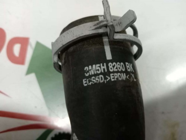 Ford Focus 2 C-Max Radyatör Üst Hortumu 3M5H-8260-BK ORJİNAL YP [B-D-130]