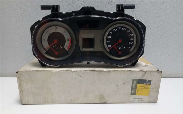 RENAULT CLİO 3 GÖSTERGE TABLOSU PANELİ KİLOMETRE SAATİ KOMPLE 8200792847 YP [JA-130]