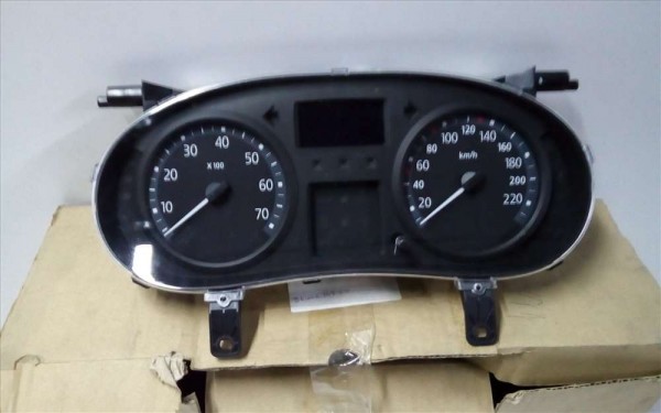 RENAULT CLIO 2 GÖSTERGE TABLOSU PANELİ KİLOMETRE SAATİ 8200276525 KOMPLE YP [J-A-130]